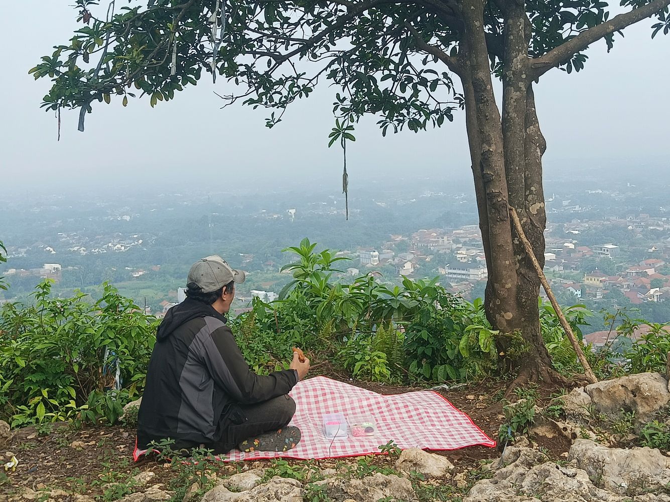 Galeri aktivitas Piknik tanpa kemasan plastik ditengah Alam ke-4