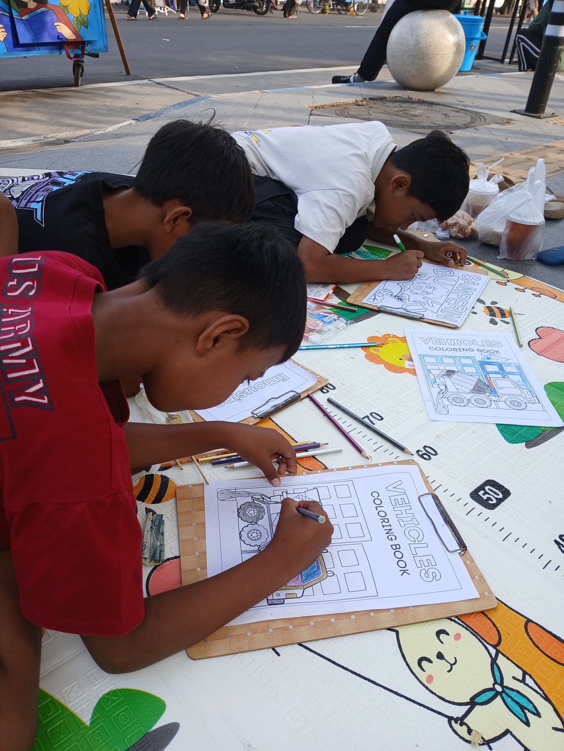 Galeri aktivitas Volunteer Samperin Pasar Rakyat ke-7