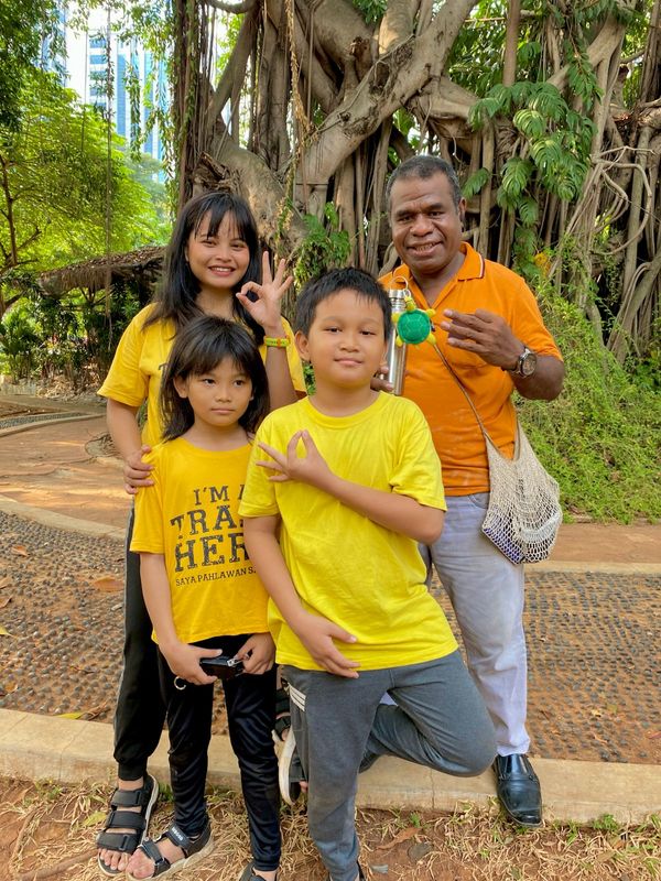 Galeri aktivitas Clean up Trash Hero Jakarta ke-241 ke-9