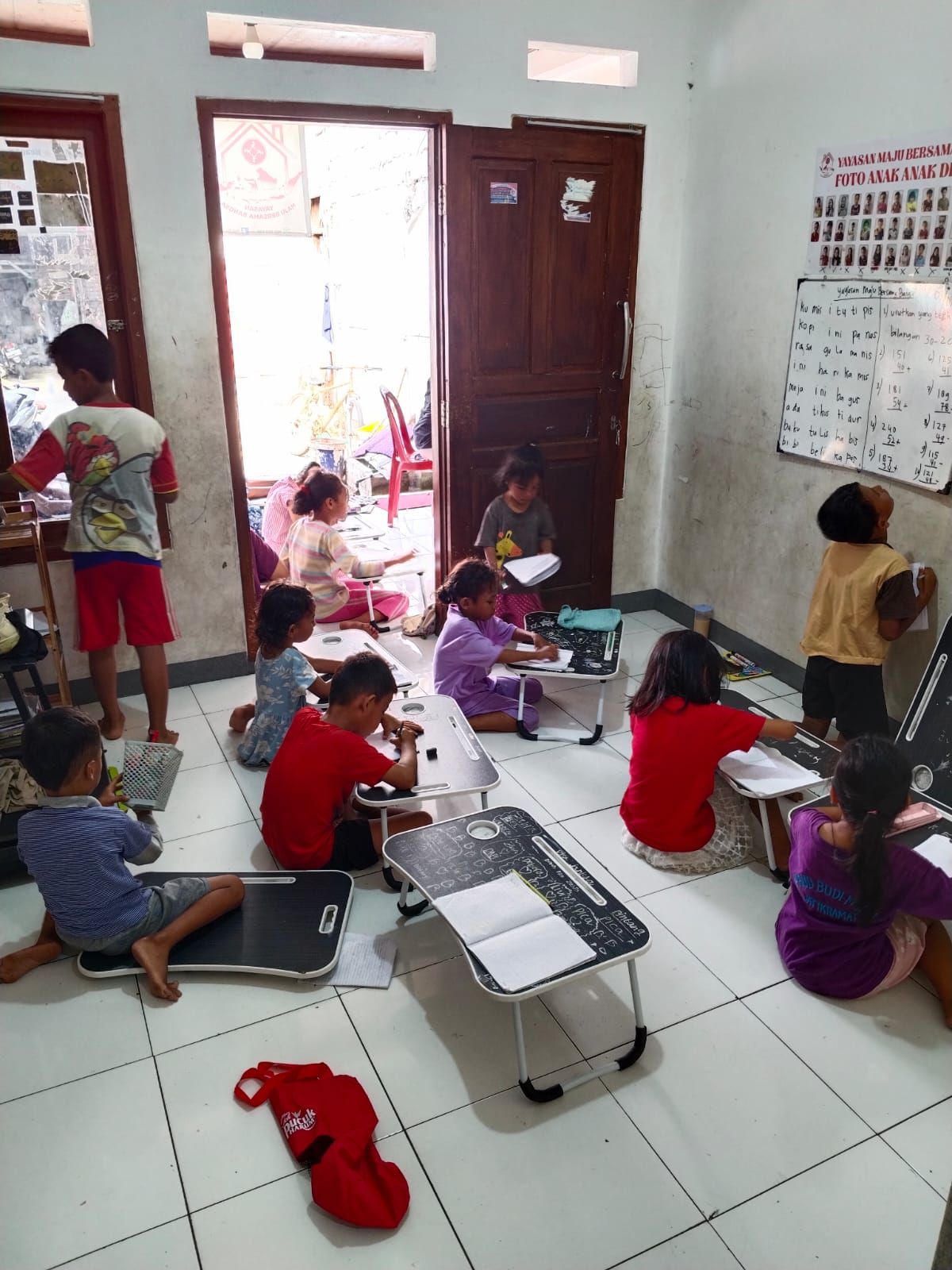 Galeri aktivitas Dibutuhkan Relawan Khusus Gizi dan Guru muda ke-2