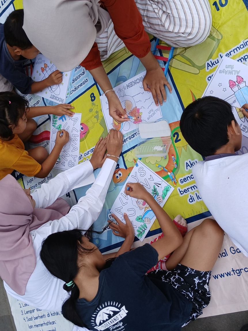 Galeri aktivitas volunteer ALWAys fun! ke-5